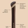 Ambient Soft Glow Foundation Brush - Image 2
