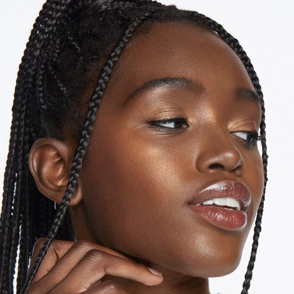Becca Shimmering Skin Perfector Pressed Highlighter - Image 4