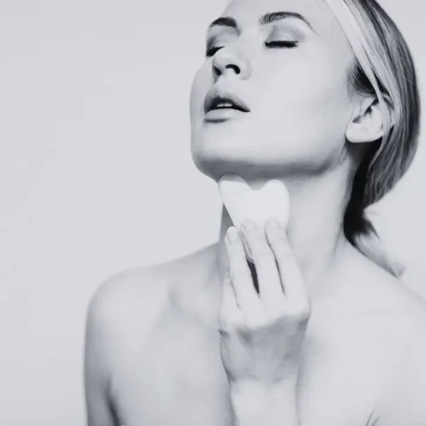 Rose Quartz Gua Sha - Image 5