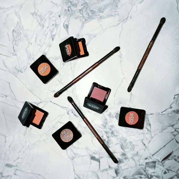Double-Ended Eyeshadow Brush - 248 - Image 3