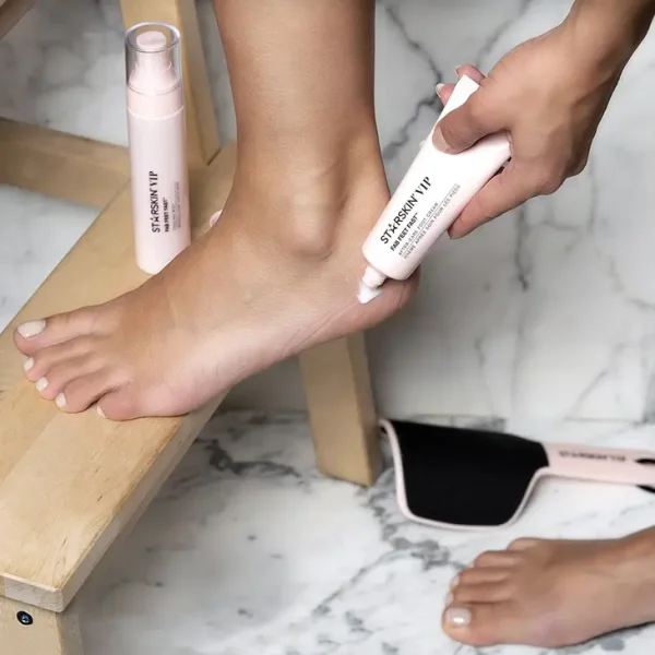 VIP Fab Feet Fast™ Instant Foot Peeling Treatment - Image 4