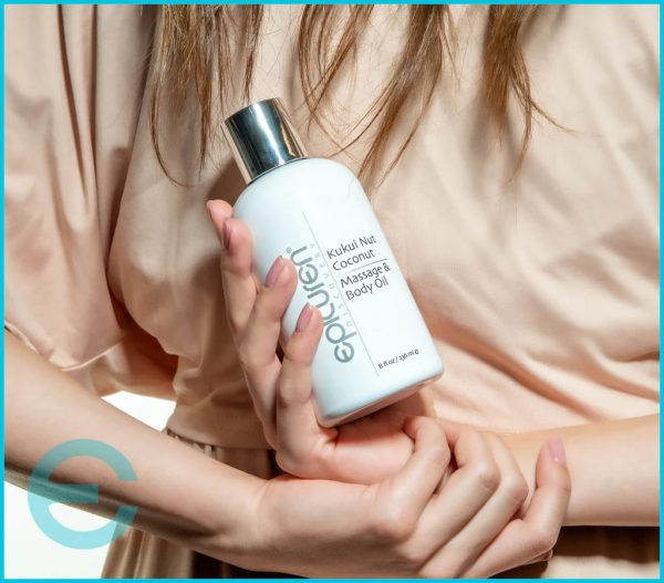 Kukui Nut Coconut Massage & Body Oil - Image 3